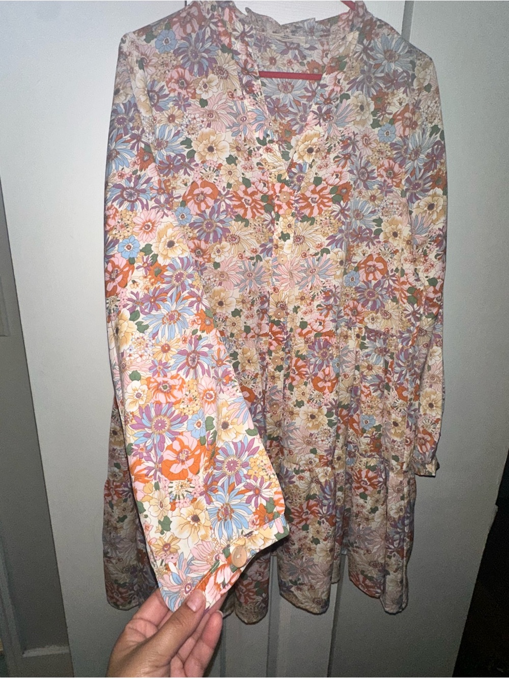 Entro Floral Dress - Picture 2 of 5